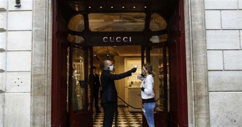 gucci e gruppo kering|when did kering acquire gucci.